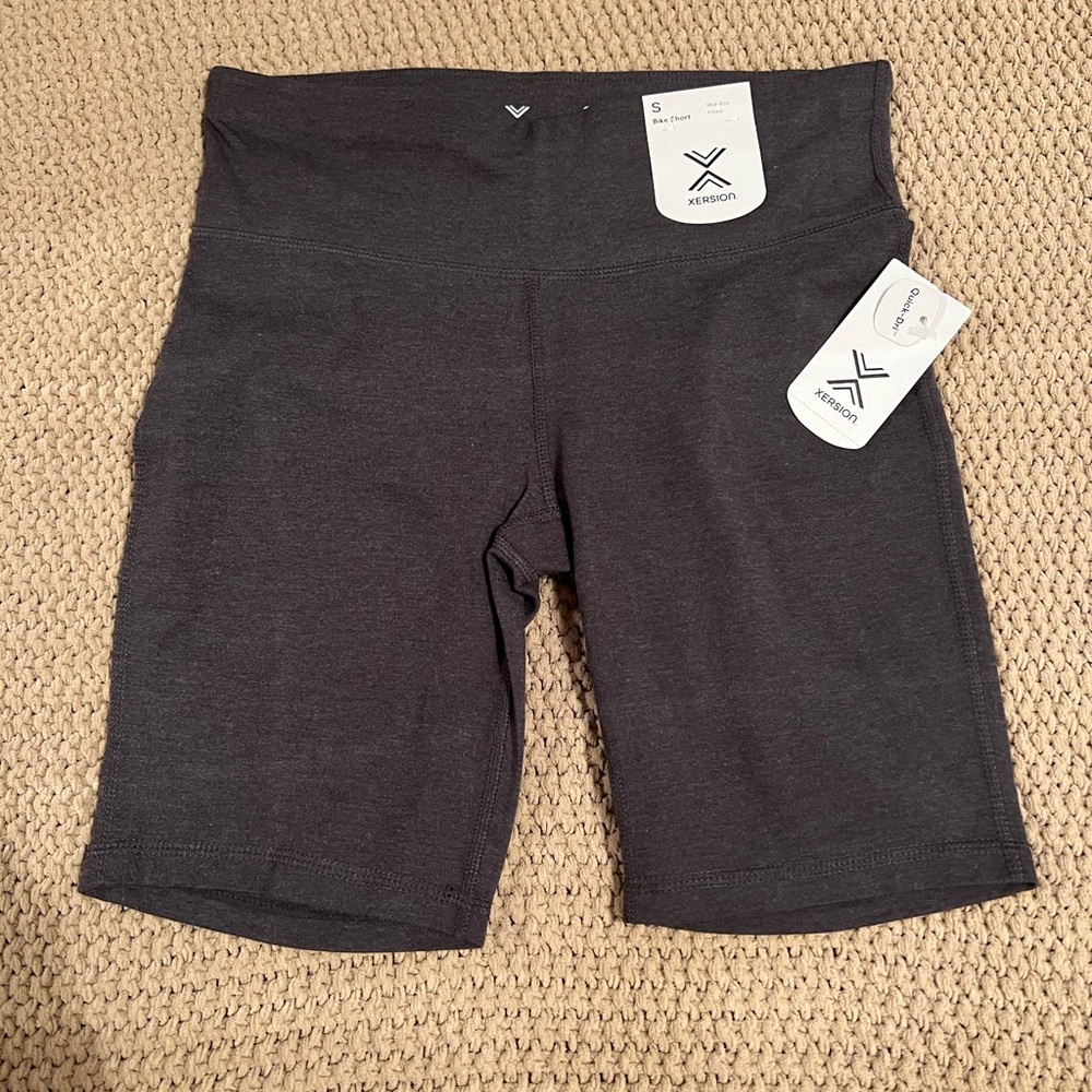 BRAND NEW Xersion Biker Shorts Gray. Size Small